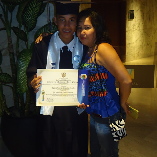 Ramona Benitez Photo 11