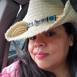 Paula Gray Photo 32