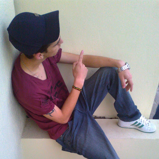 Richard Ferreira Photo 32