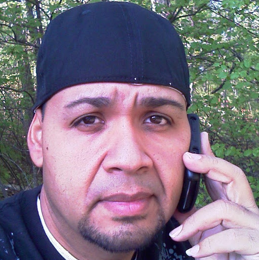 Daniel Caraballo Photo 9