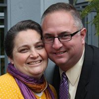 Tonya Hamilton Photo 28