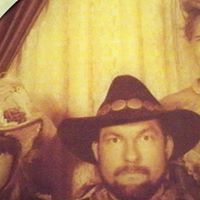 Christopher Larson Photo 31