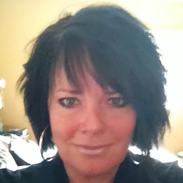 Linda Ulrich Photo 21