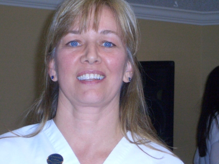 Cindy White Photo 10