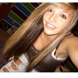 Alyssa Robbins Photo 10