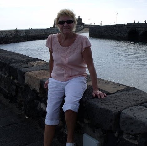 Pamela Stevens Photo 27