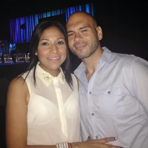Lydia Lopez Photo 26
