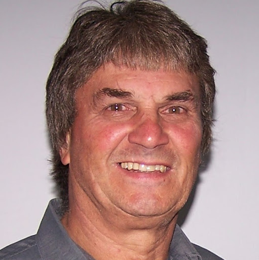 Geoffrey Robinson Photo 6