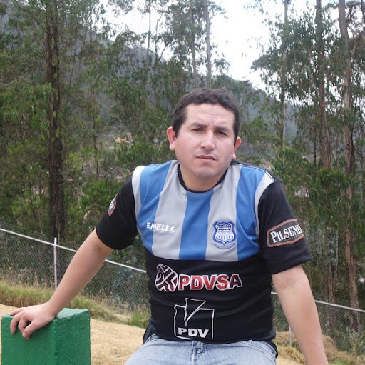 Edgar Torres Photo 34