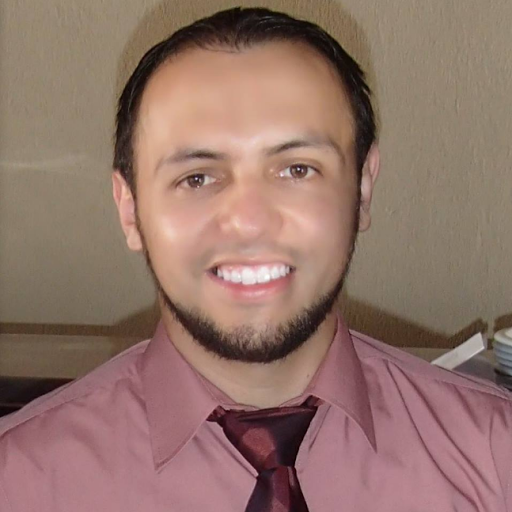 Esteban Martinez Photo 45