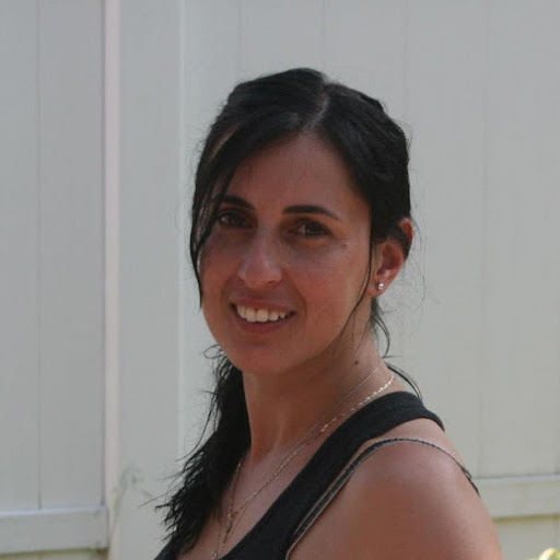Cynthia Suarez Photo 38