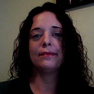 Elizabeth Walker Photo 43