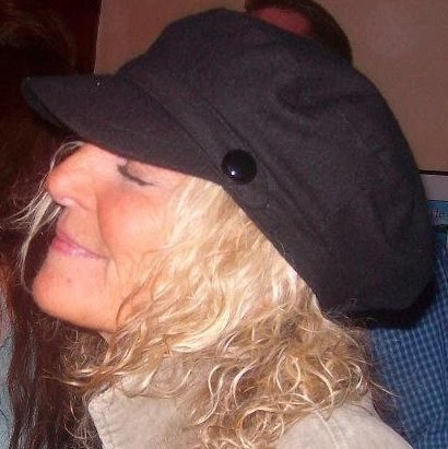 Lisa Carmichael Photo 9