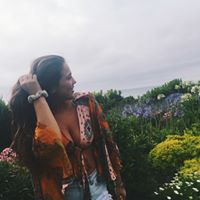 Amelia Casey Photo 6