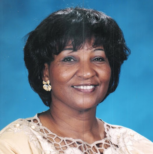 Frances Baxter Photo 15