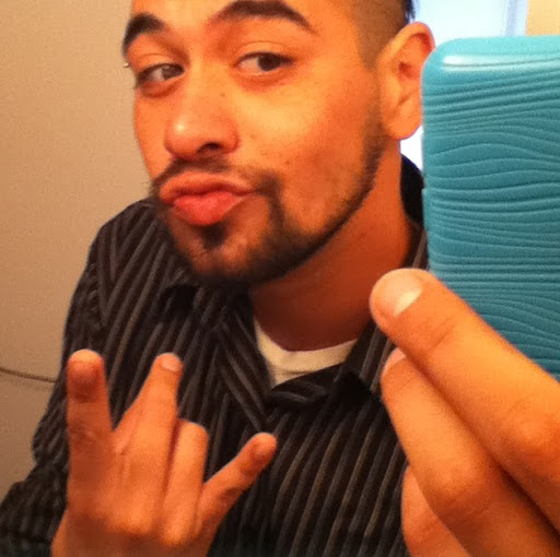 Richard Sanchez Photo 31
