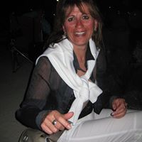 Anne Horvath Photo 3