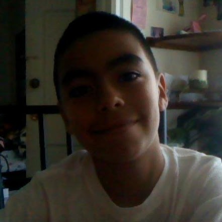 Julian Navarro Photo 19