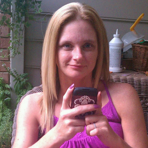 Michelle Daly Photo 40