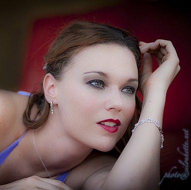 Jennifer Perry Photo 10