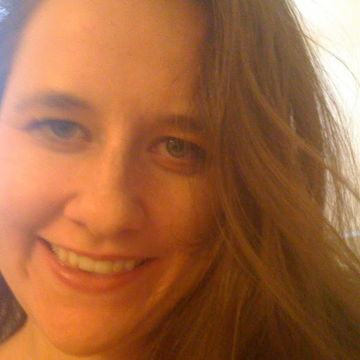 Elizabeth Holtzclaw Photo 4