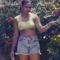 Jacqueline Thompson Photo 18