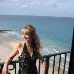 Elisa Douglas Photo 7