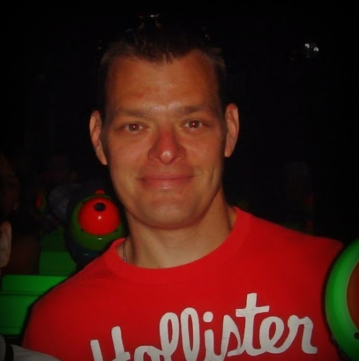 Gregory Thompson Photo 32
