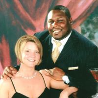Stanley Clay Photo 25