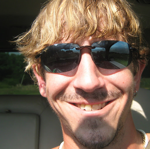 Johnny Vaughn Photo 39