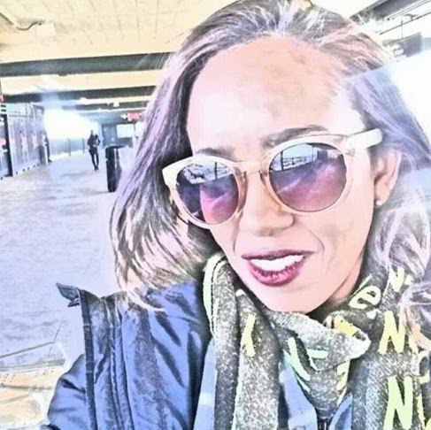 Elizabeth Mojica Photo 28