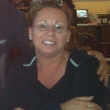 Joyce Logan Photo 3