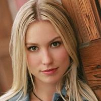 Sarah Novak Photo 25