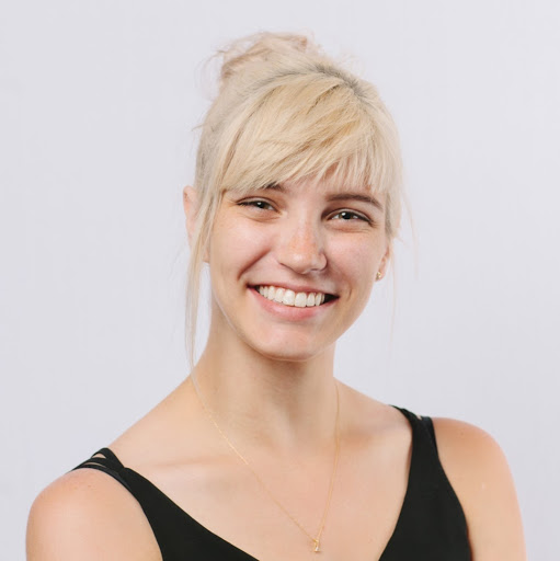 Elizabeth Mosley Photo 48