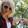Julia Anders Photo 11