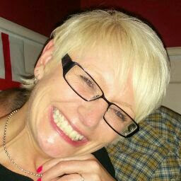 Louise Cannon Photo 32