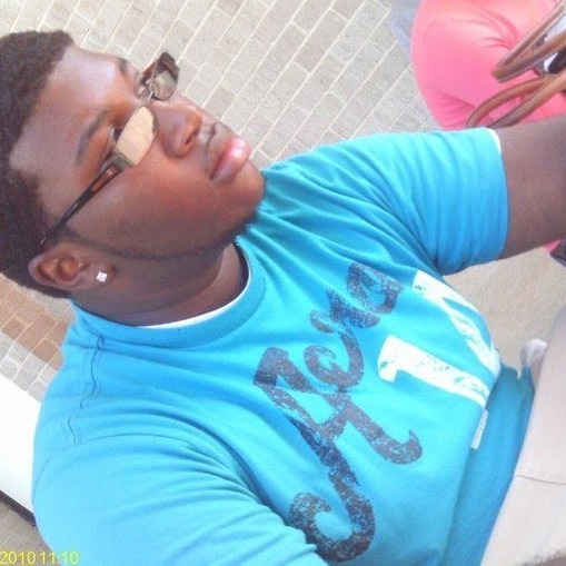 Aaron Roberson Photo 34