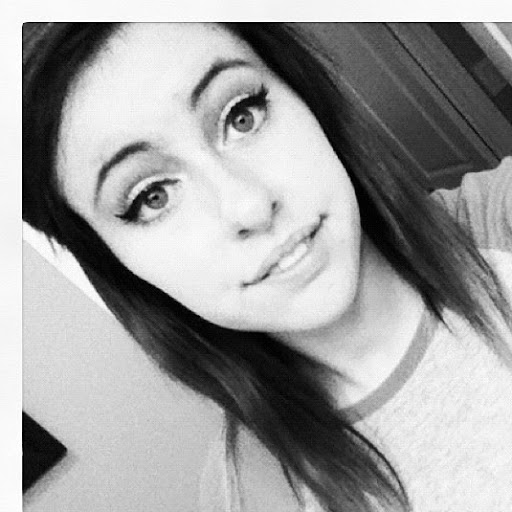 Allison Pearce Photo 11