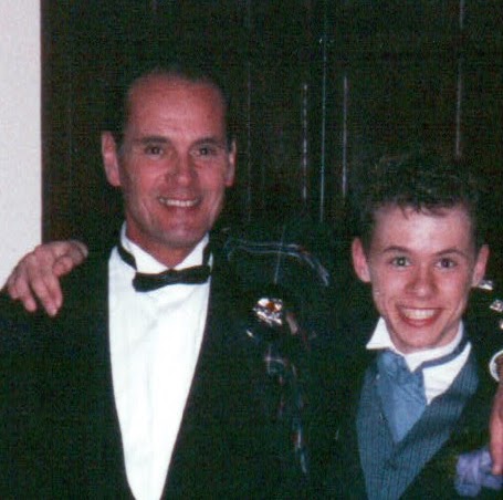 Robert Thorne Photo 38