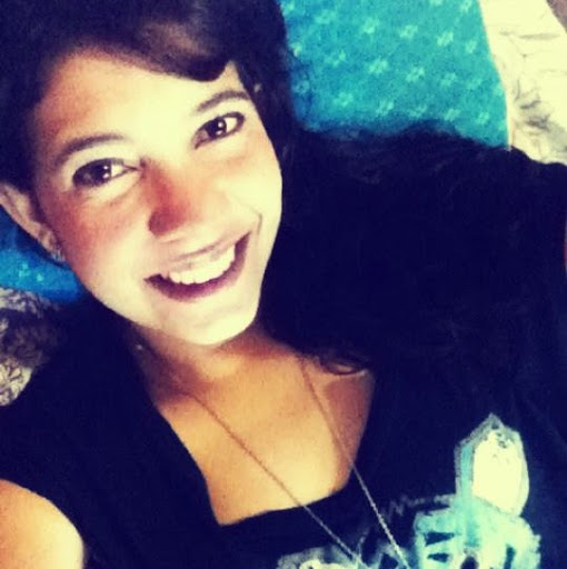 Andrea Rivas Photo 36