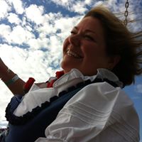 Heidi Currie Photo 6
