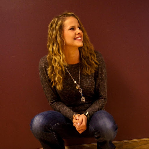 Gretchen Barker Photo 9