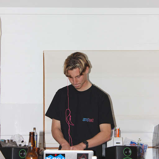 James Lightfoot Photo 37