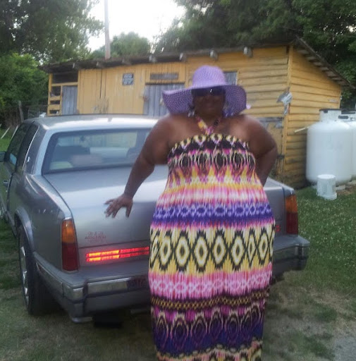 Cynthia Saunders Photo 4