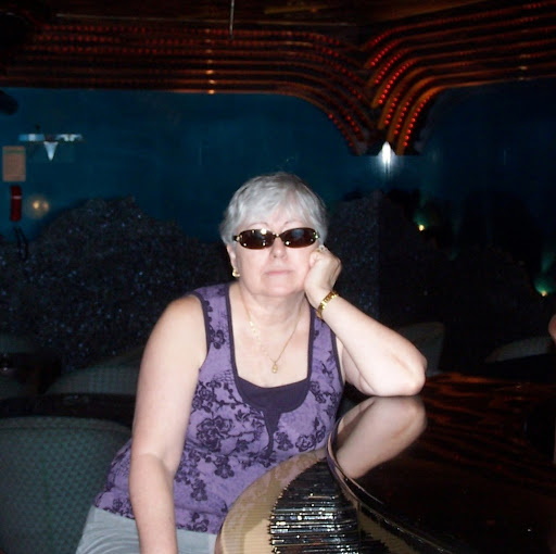 Jeanette Carter Photo 9