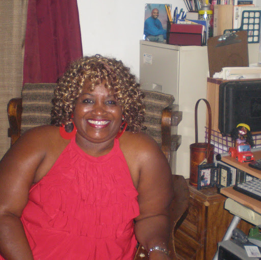 Gwendolyn Ward Photo 23