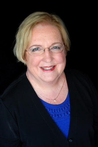 Janet Ashley Photo 15