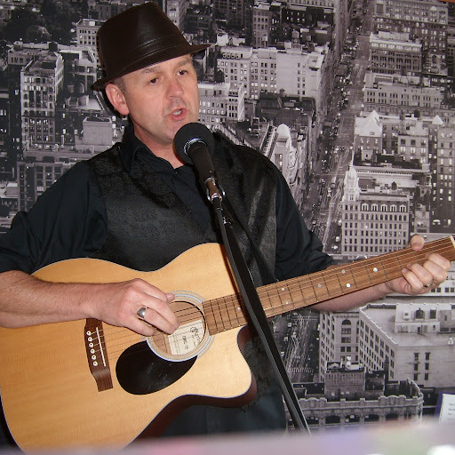 Al Perry Photo 32