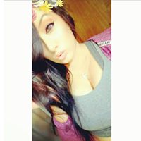 Angelina Gonzalez Photo 23
