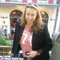 Heather Griffiths Photo 27